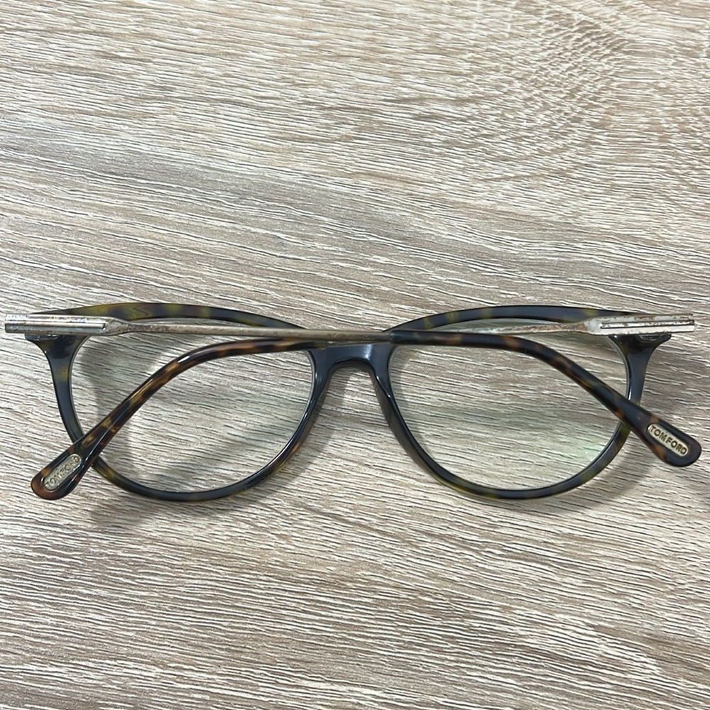 Tom Ford Glasses - Picture 5 of 8